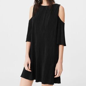 Mango MNG Suit Pleated Black Cold Shoulder Dress XS NWT